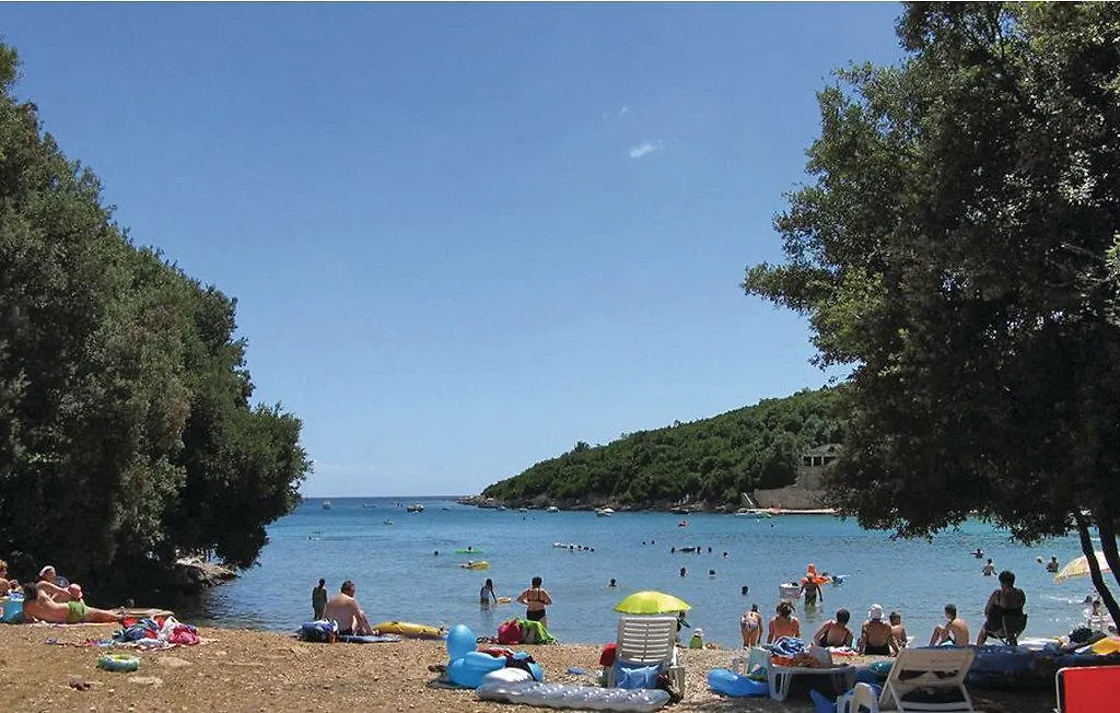 Apartmaji Duga Uvala-Smrika Apartment Pavicini Croatia